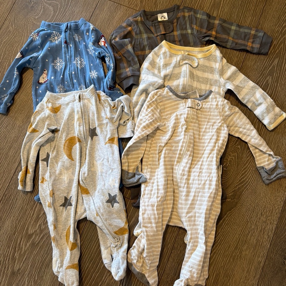 Baby footie pj bundle